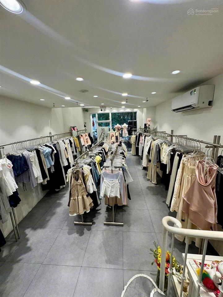 Nhà cho thuê chính chủ mặt tiền đường sư vạn hạnh