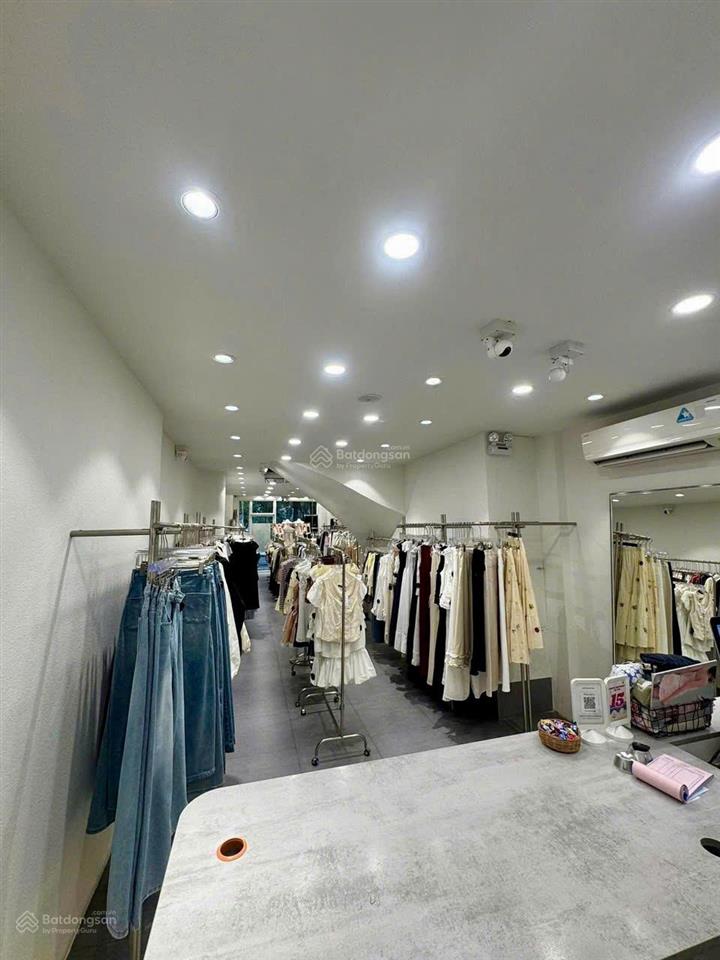 Nhà cho thuê chính chủ mặt tiền đường sư vạn hạnh