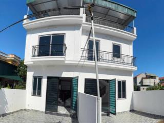 Bán nhà 3 tầng mới xây gần chợ nghĩa lộ  kcn phố nối a, văn lâm ô tô vô tận nhà, hướng tây nam