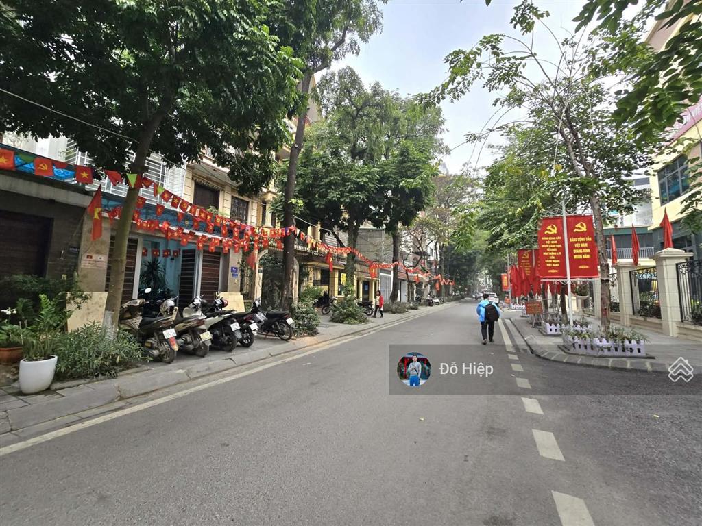 Lô góc phân lô định công  vỉa hè  ô tô tránh  hàng hiếm