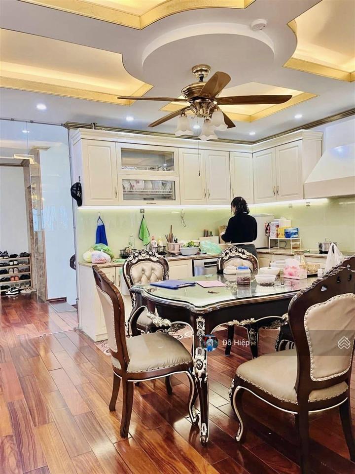 Bán nhà mặt phố trần nguyên đán 100m2  lô góc  vỉa hè rộng  kinh doanh đỉnh