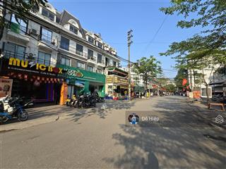 Phân lô phùng khoang  vỉa hè rộng  kinh doanh đỉnh  dòng tiền 500tr/năm