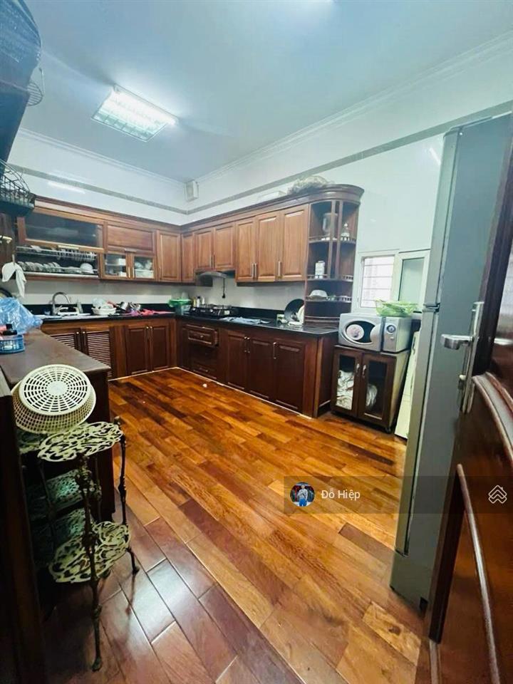 Phân lô lê văn thiêm  ô tô tránh  kinh doanh  65m  31.9 tỷ