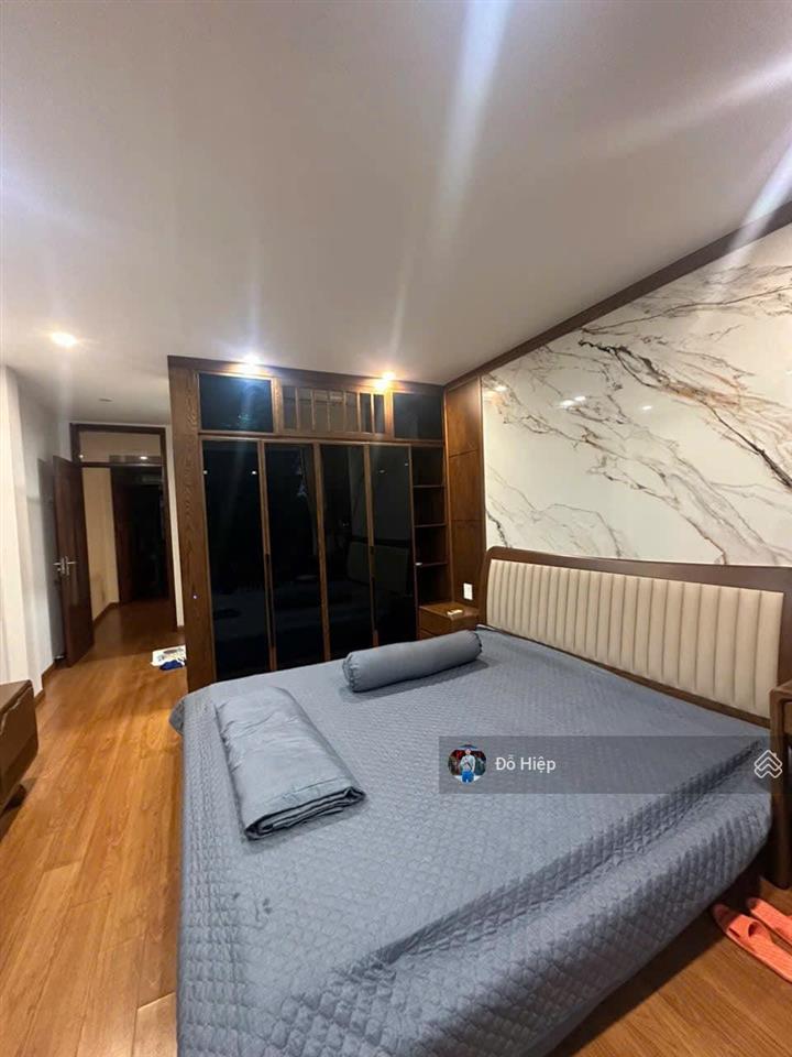 Bán nhà lô góc kđt định công, mặt tiền 18m, thang máy, ô tô tránh, 85m giá 39.9 tỷ