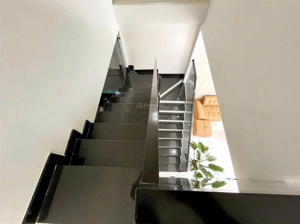Hạ giá sập sàn nhà lầu vừa hoàn thiện sát tt biên hòa chỉ 500tr sở hữu ngay