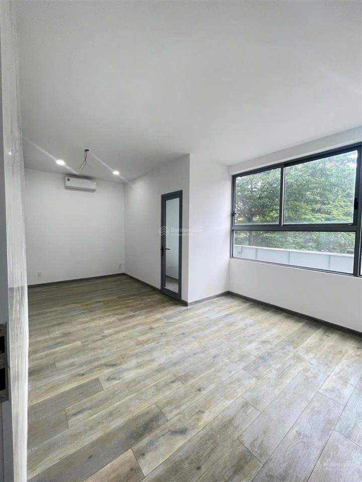 Bán căn hộ hausneo quận 9 4pn 144m giá 7 tỷ view đẹp, full tiện ích, sổ rõ ràng hot