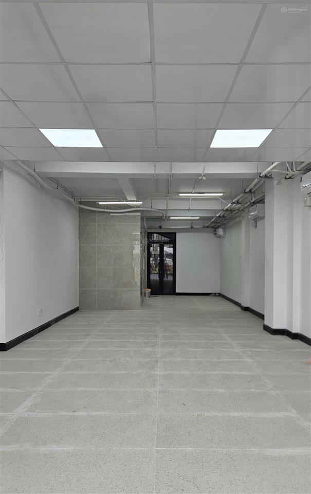 Cho thuê shophouse lakeview 5 tầng mặt tiền song hành thang máy, nhà mới, giá 54tr!
