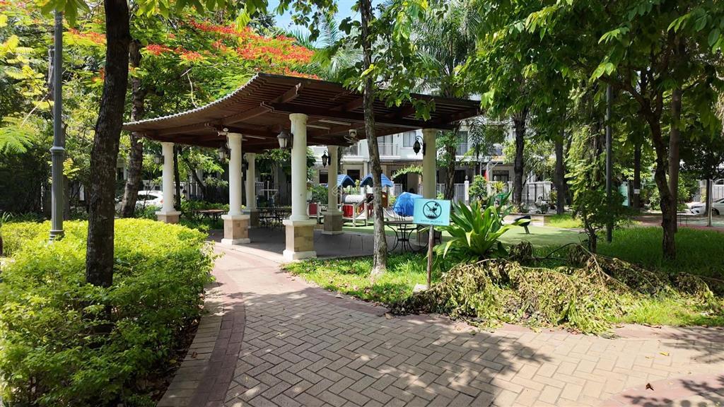 Mặt bằng kinh doanh đắc địa song hành lakeview city, có thang máy chỉ 39 triệu