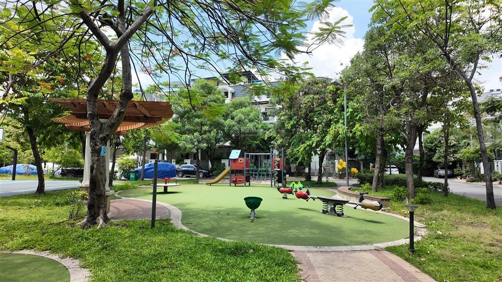 Mặt bằng kinh doanh đắc địa song hành lakeview city, có thang máy chỉ 39 triệu