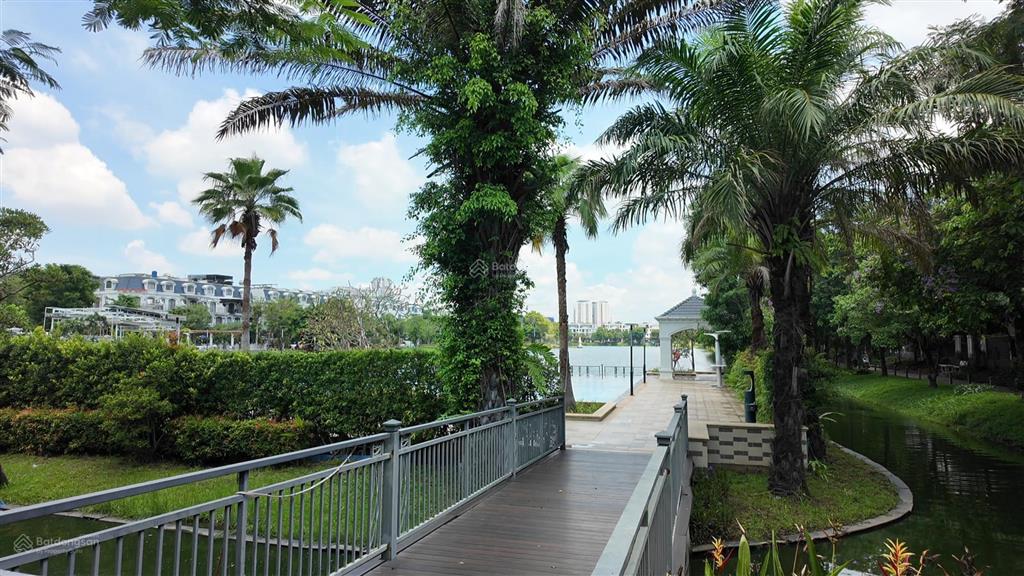 Mặt bằng kinh doanh đắc địa song hành lakeview city, có thang máy chỉ 39 triệu