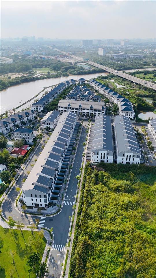 Bán gấp cắt lỗ nhà phố palm city  ngay nút giao cao tốc  vđ3  sổ hồng giá chỉ 11 tỷ