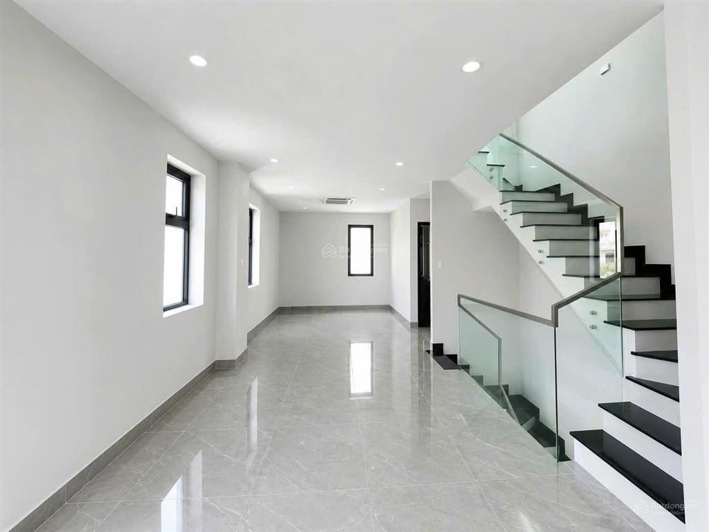 Cho thuê nhà phố góc lakeview city 9x20m  2 mặt tiền, hoàn thiện, trống nhận ngay  44,9 triệu net