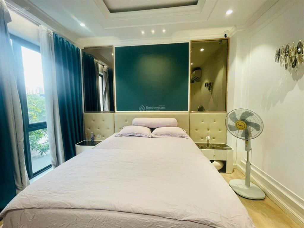 Biệt thự ven hồ lakeview city 176m view hồ thoáng đẹp, nội thất sang trọng, giá 54,99 tỷ