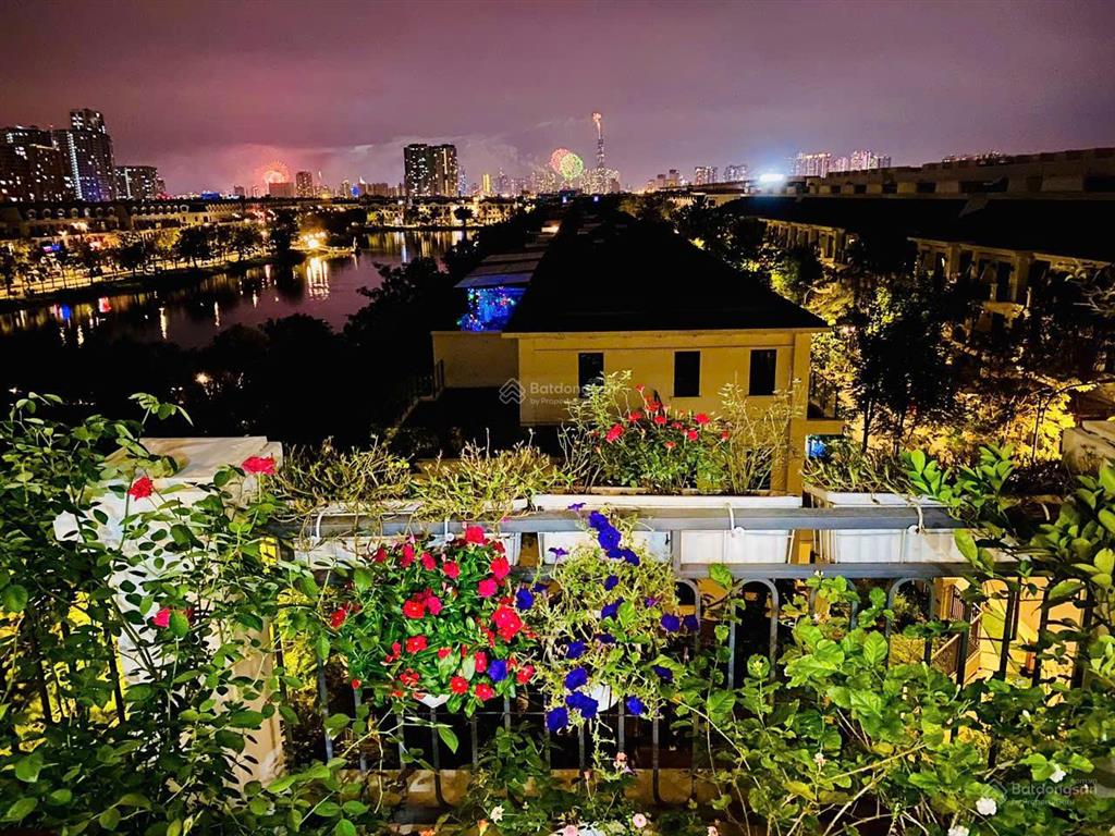 Shophouse lakeview city view hồ, ngắm landmark 81  full nội thất, 5x20m, chỉ 24,99 tỷ