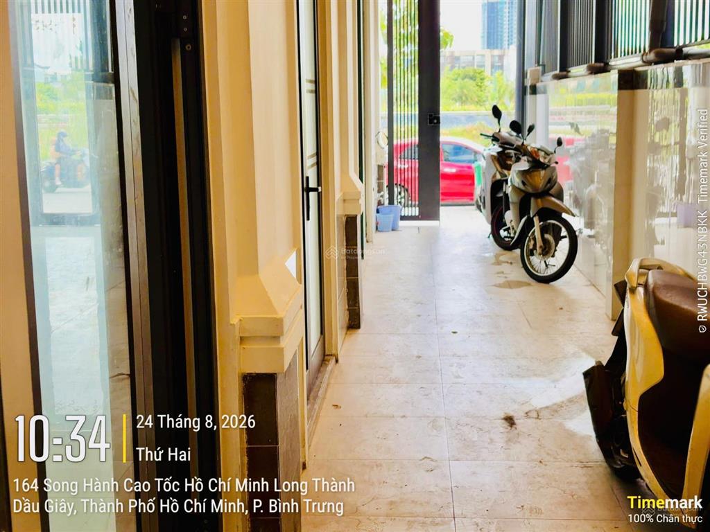 Cho thuê căn hộ dịch vụ lakeview city  mặt tiền song hành 2pn full nội thất chỉ 11 tr/th