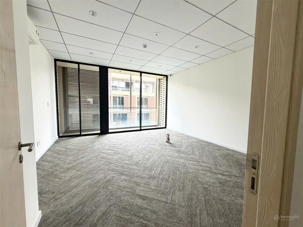 Bán nhà phố tm soho residence sầm uất đã có sổ hồng | 29 tỷ all in| giá gốc 45 tỷ  lời ngay 18 tỷ