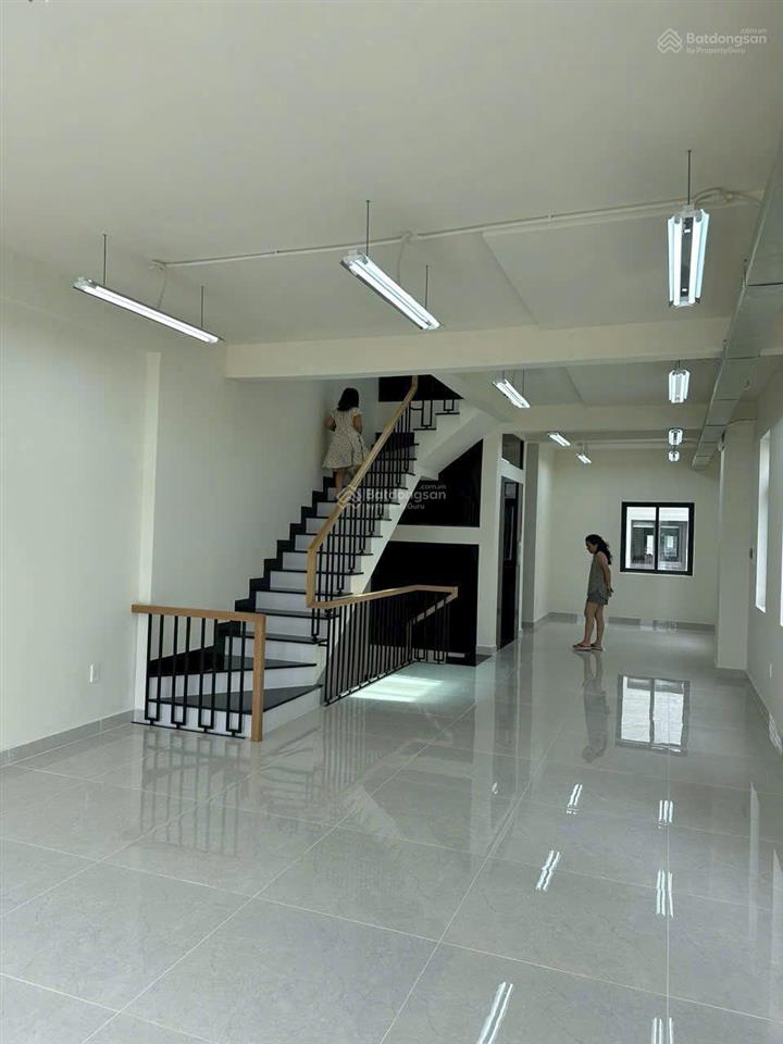 Cho thuê shophouse song hành  căn góc khe  3 mặt thoáng  lakeview city | 45tr/tháng