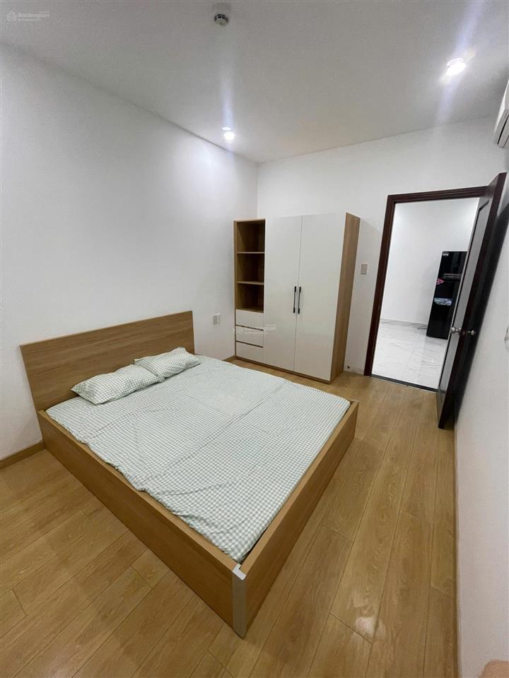 Cho thuê căn hộ đầy đủ nội thất vào ở từ ngày 15/5 này   ngay 0913 816 *** để được hỗ trợ