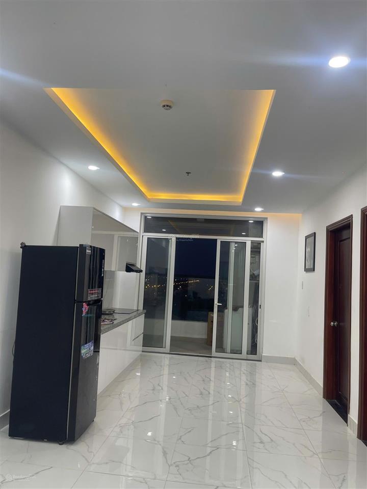 Cho thuê căn hộ đầy đủ nội thất vào ở từ ngày 15/5 này   ngay 0913 816 *** để được hỗ trợ