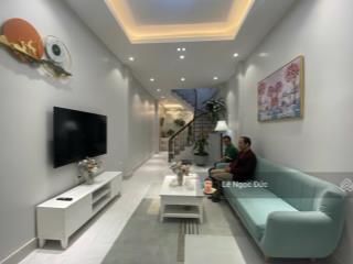 Hàng hiếm  ôtô đỗ cửa  30m ra đường ôtô dừng đỗ ngày đêm  45m2 x 5 tầng  10.6 tỷ phố hồng mai.