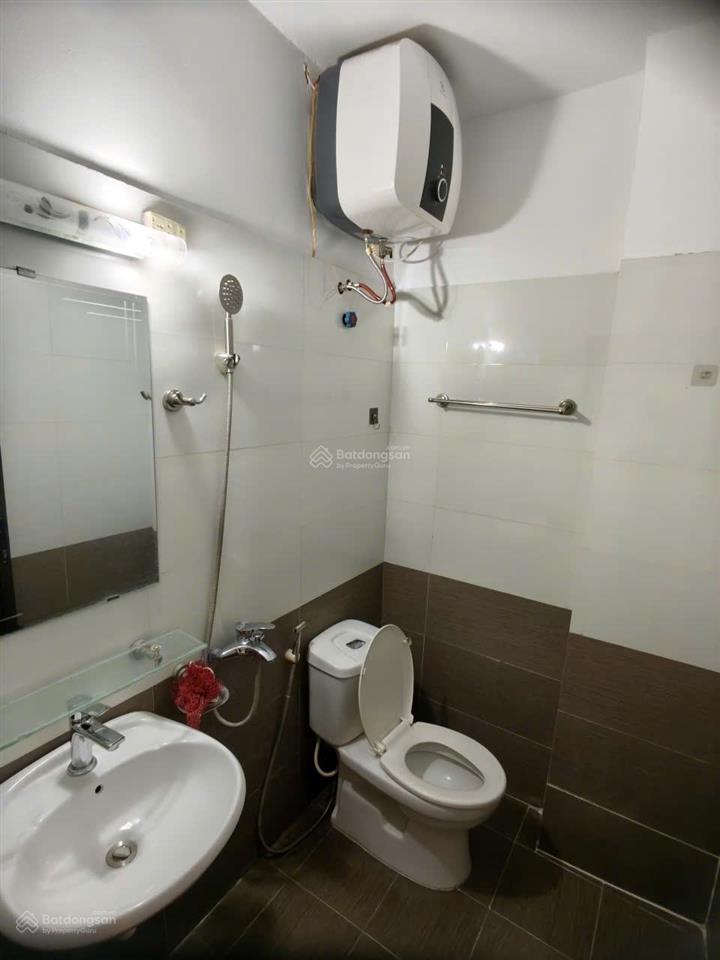Gia đình bán nhà ỷ la dương nội, nhà đẹp 33m2, 2 thoáng, 3 ngủ sẵn ở ngay ô tô đỗ cổng chỉ 4.88 tỷ