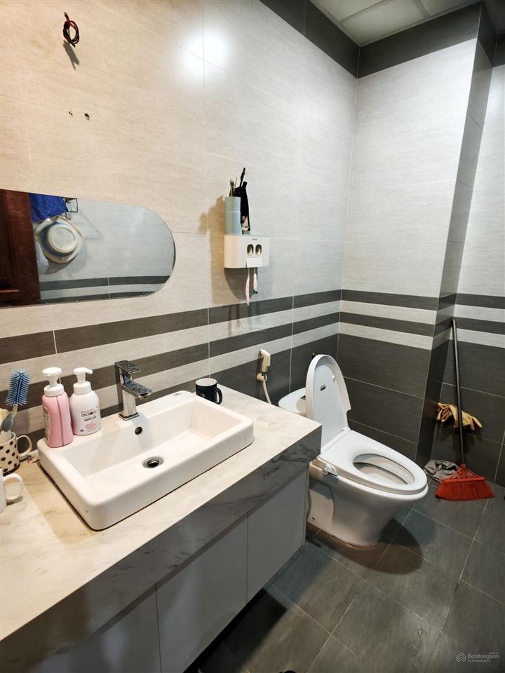 Liền kề văn khê  82.5m2, 5 tầng hoàn thiện đẹp  vừa ở vừa kinh doanh  chủ thiện chí giá 16.5 tỷ
