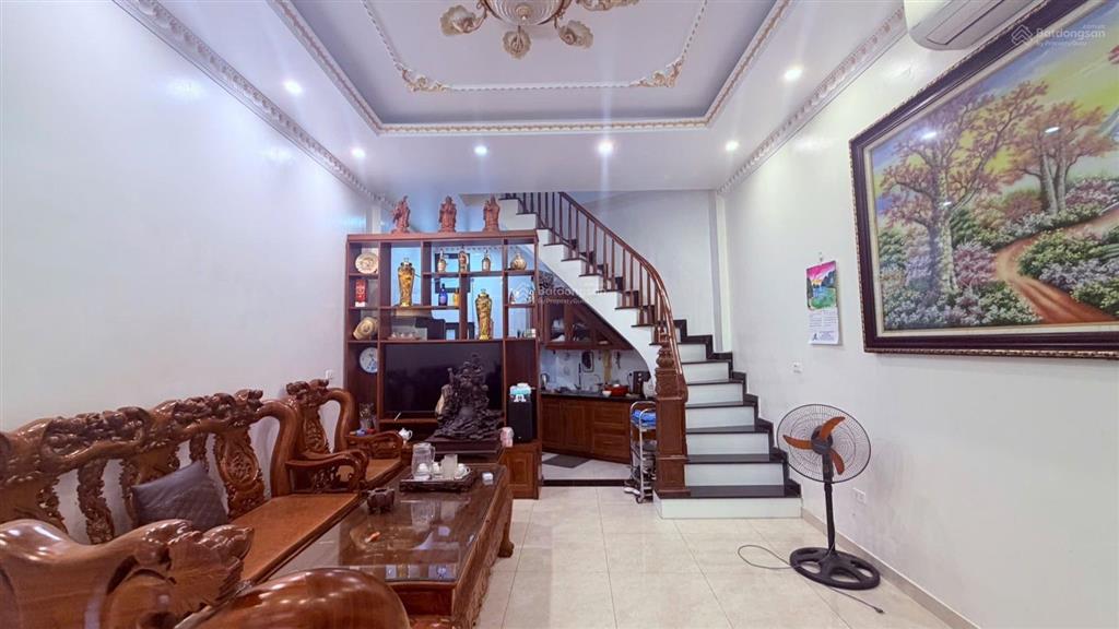 Nhà phố văn quán, ô tô tránh kinh doanh, chủ xây tâm huyết 5 tầng 45m2, mt 4.5m, ở ngay chỉ 9 tỷ