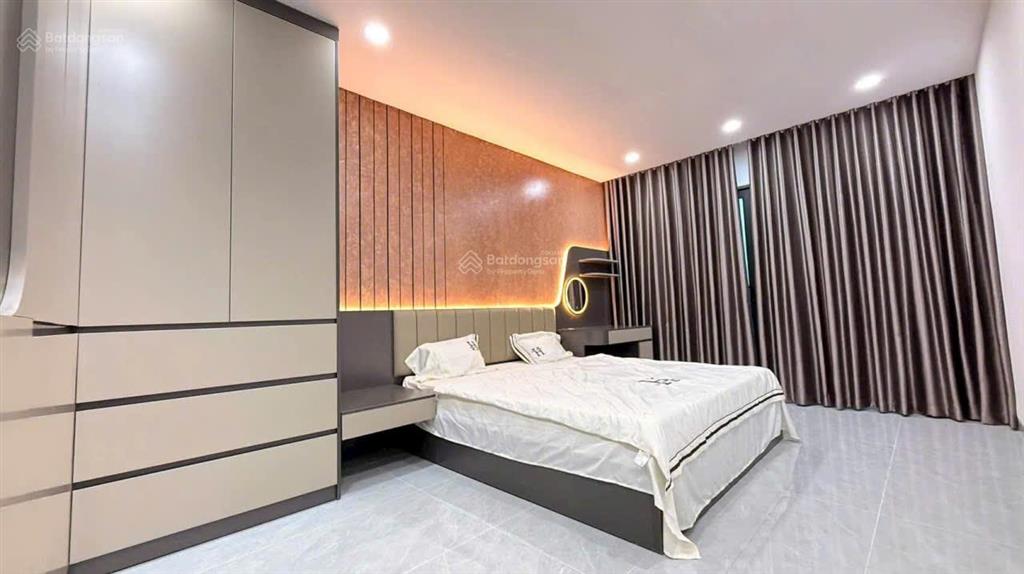 Chỉ 10 tỷ, nhà trần phú văn quán, 5 tầng thang máy, ngõ thông, 20m ra phố lớn, ga văn quán