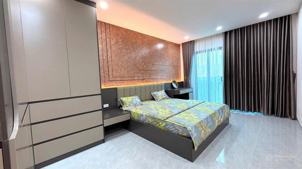 Chỉ 10 tỷ, nhà trần phú văn quán, 5 tầng thang máy, ngõ thông, 20m ra phố lớn, ga văn quán