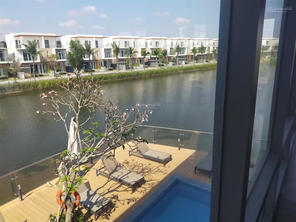 Bán biệt thự dragon village  căn góc dt 90m2 giá 7.5 tỷ