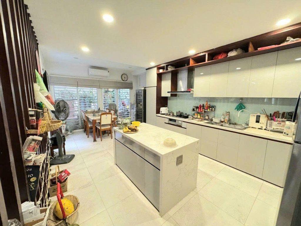 Đẹp phố Trung Kính 80m2, 6 tầng, mặt tiền 10m lô góc 3 thoáng Gara ô tô nhỉnh 31 tỷ