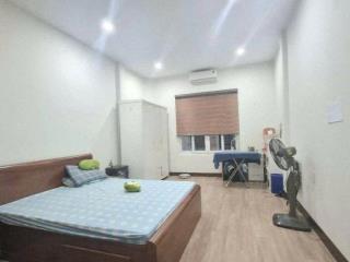Phân lô phố Hoàng Cầu 30m2, 4T, MT3.9m vỉa hè ô tô tránh nhỉnh 13 tỷ VIP Đống Đa 