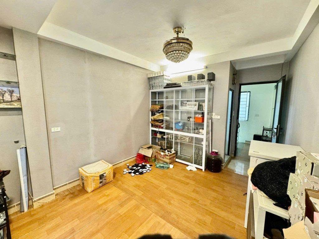 Bán nhà phố Chùa Bộc 46m2, 5 tầng tặng full nội thất 3 thoáng giá 12.8 tỷ hiếm Đống Đa 