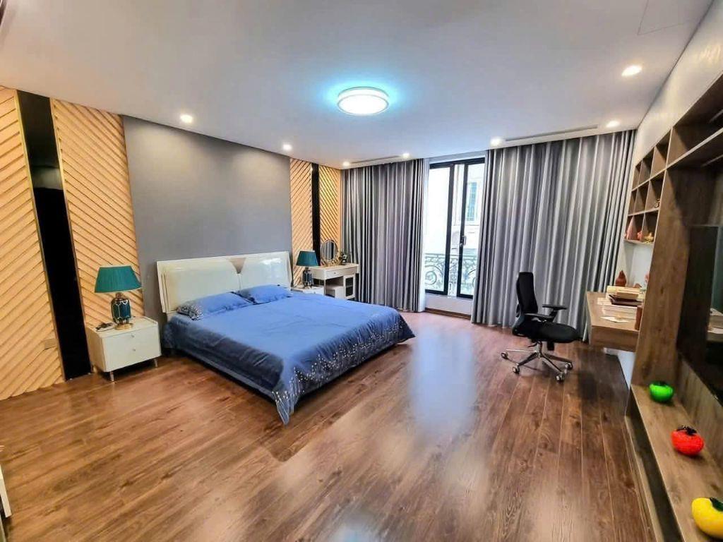 Phân lô phố Hoàng Cầu 63m2, 4 tầng đẹp, mặt tiền 5m Gara ô tô nhỉnh 23 tỷ gần Hồ