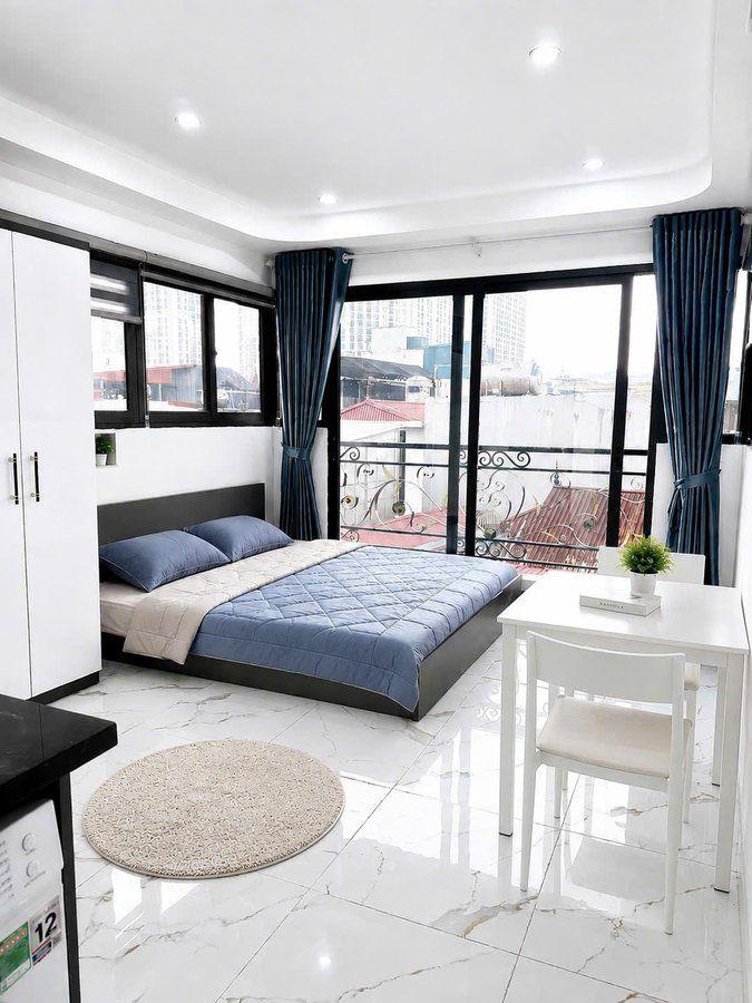 Hạ giá nhà Đường Láng 56m2, 7 tầng mới đẹp, tòa căn hộ dòng tiền 900tr/năm VF3 vào nhà 