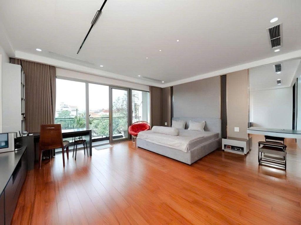Cực phẩm phố Bồ Đề 102m2, 8T thang máy, MT5.8m view Hồ đẹp long lanh an sinh cực VIP