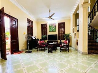 Mặt phố Nguyễn Lân 96m2, 4T, MT9.3m lô góc kinh doanh giá 43 tỷ sổ đẹp QH ổn định