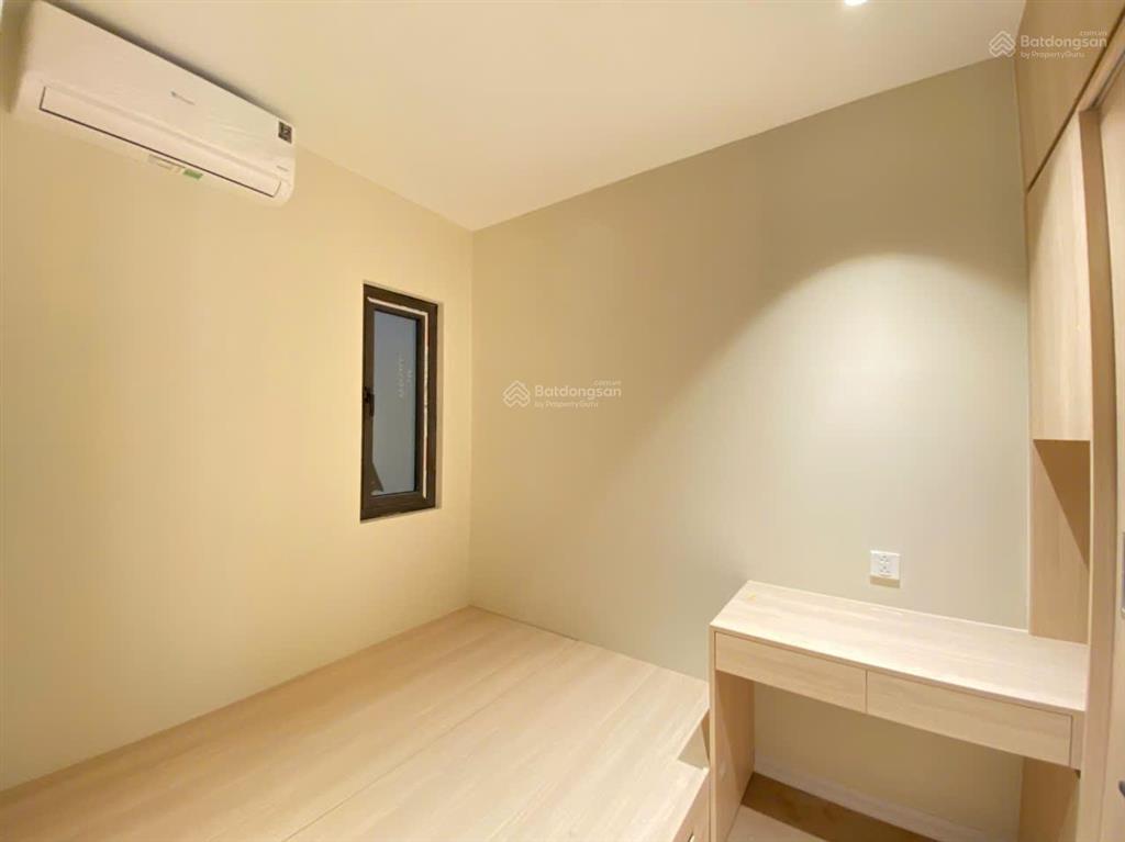 Chính chủ cho thuê căn hộ 2n1k full nội thất nhà mặt phố 19 kim đồng, hoàng mai ô tô đỗ cửa