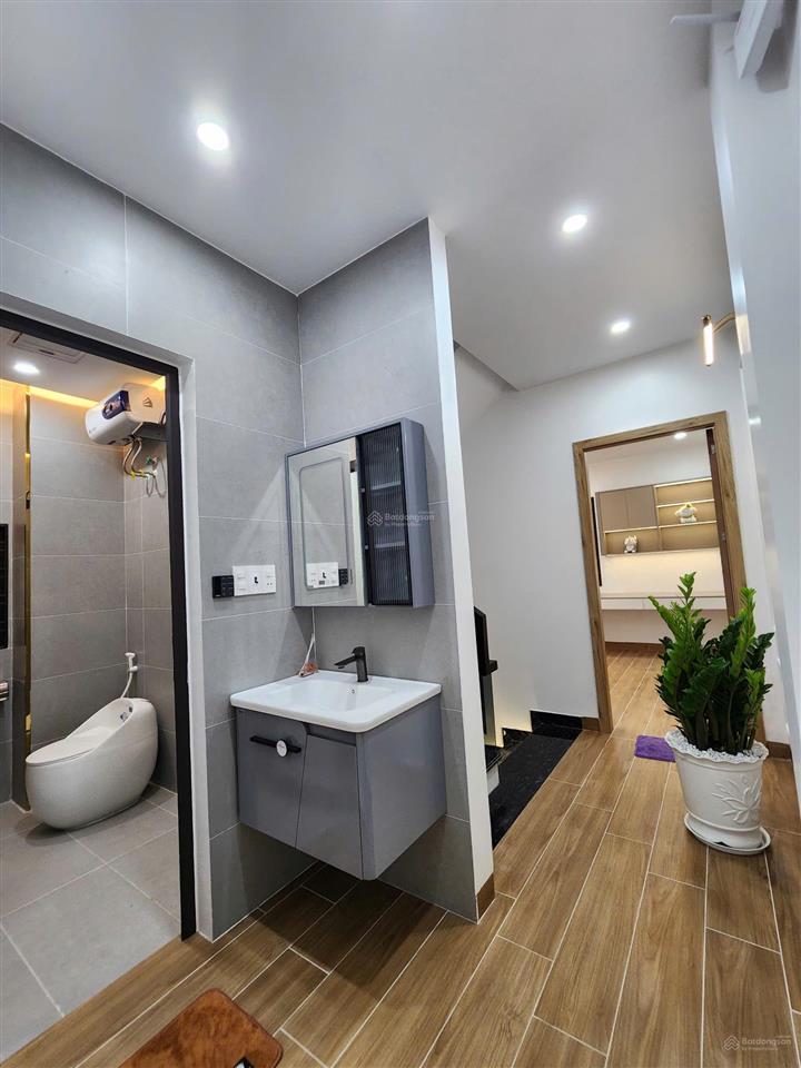 Siêu phẩm nhà đẹp mặt trục quỳnh hoàng p. an dương hải phòng