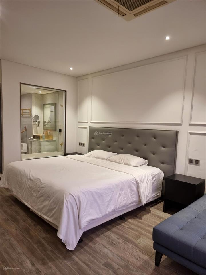 Căn hộ golden bay studio giá chỉ 1tỷ350. vị trí đẹp, dòng tiền cho thuê 8  10tr