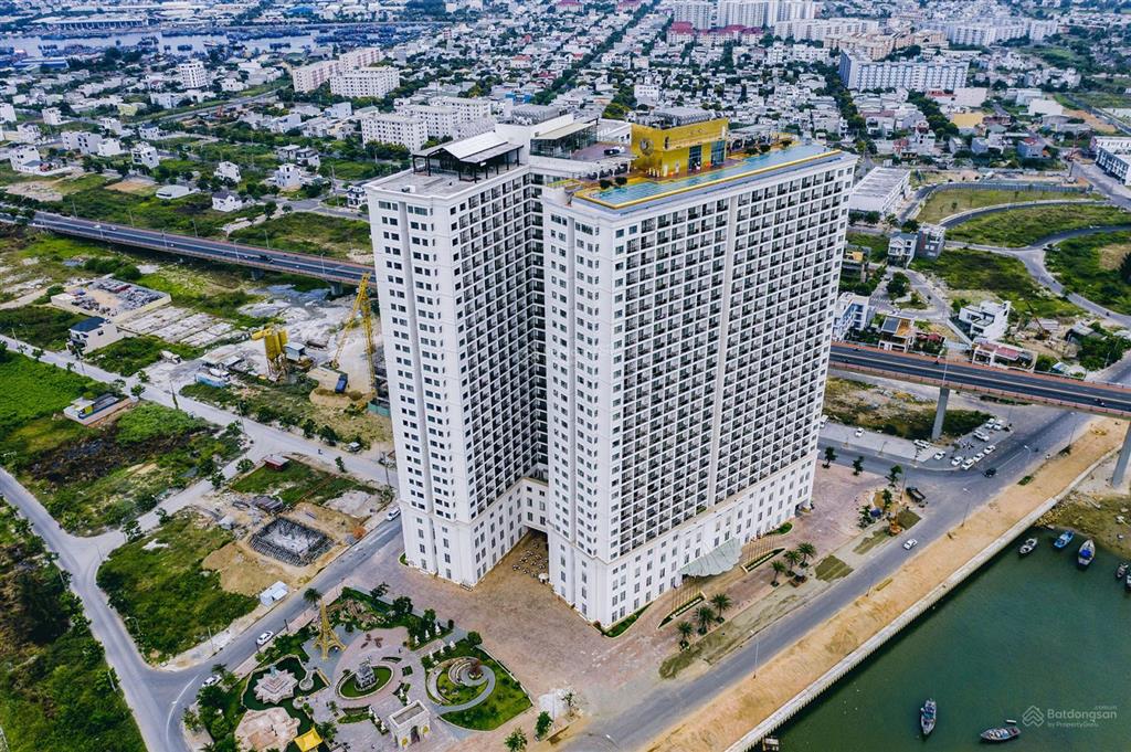 Căn hộ golden bay studio giá chỉ 1tỷ350. vị trí đẹp, dòng tiền cho thuê 8  10tr