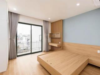 Căn hộ mới keng 100% full nội thất 40m2 ban công ngay huỳnh văn bánh  phú nhuận giáp quận 3,1