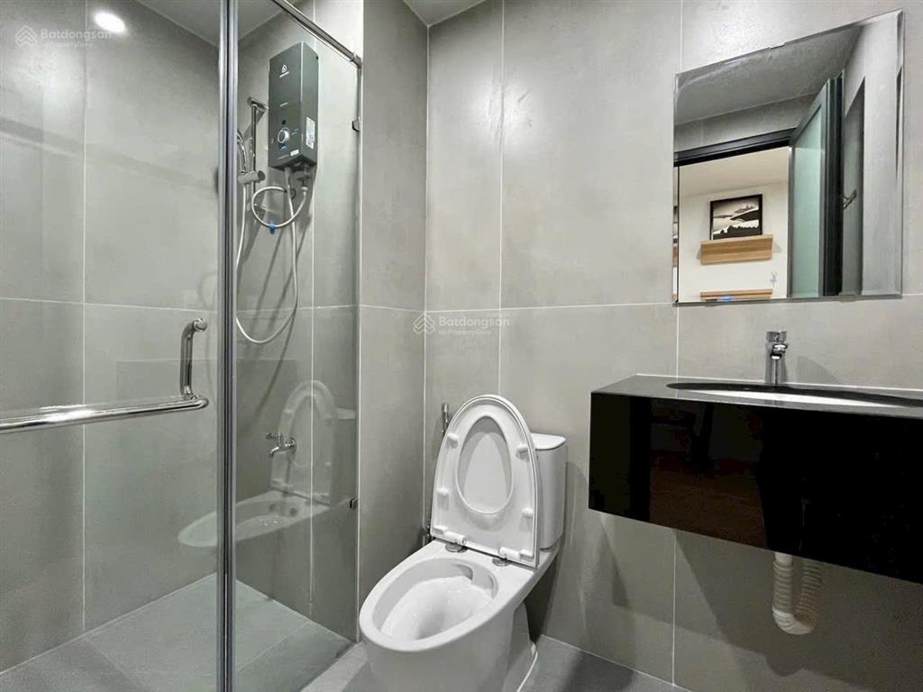 Căn hộ mới keng 100% full nội thất 40m2 ban công ngay huỳnh văn bánh  phú nhuận giáp quận 3,1