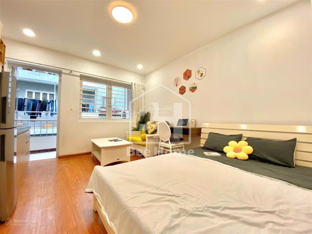 Trống sẵn căn hộ ban công 40m2 full nội thất ngay lê văn sỹ  phú nhuận gần trường sa, quận 1, 3