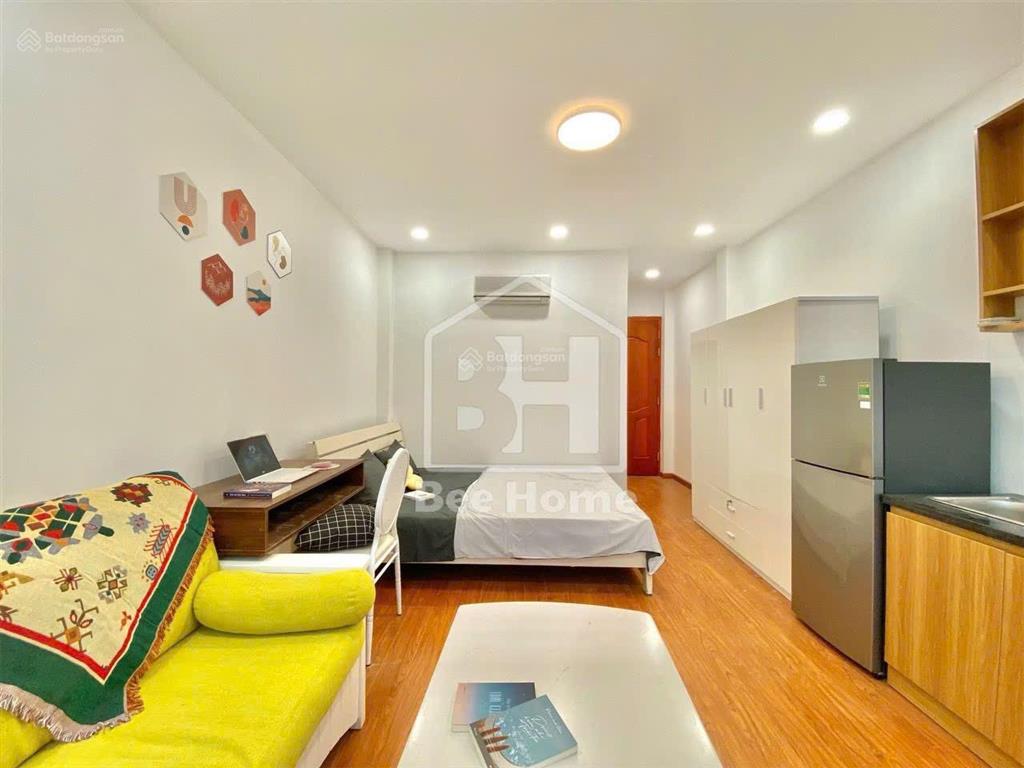 Trống sẵn căn hộ ban công 40m2 full nội thất ngay lê văn sỹ  phú nhuận gần trường sa, quận 1, 3
