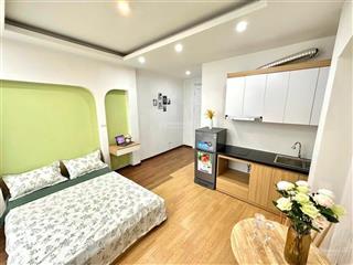 Cho thuê phòng 25m2 full nội thất ánh sáng tự nhiên ngay nơ trang long gần bệnh viện gia định