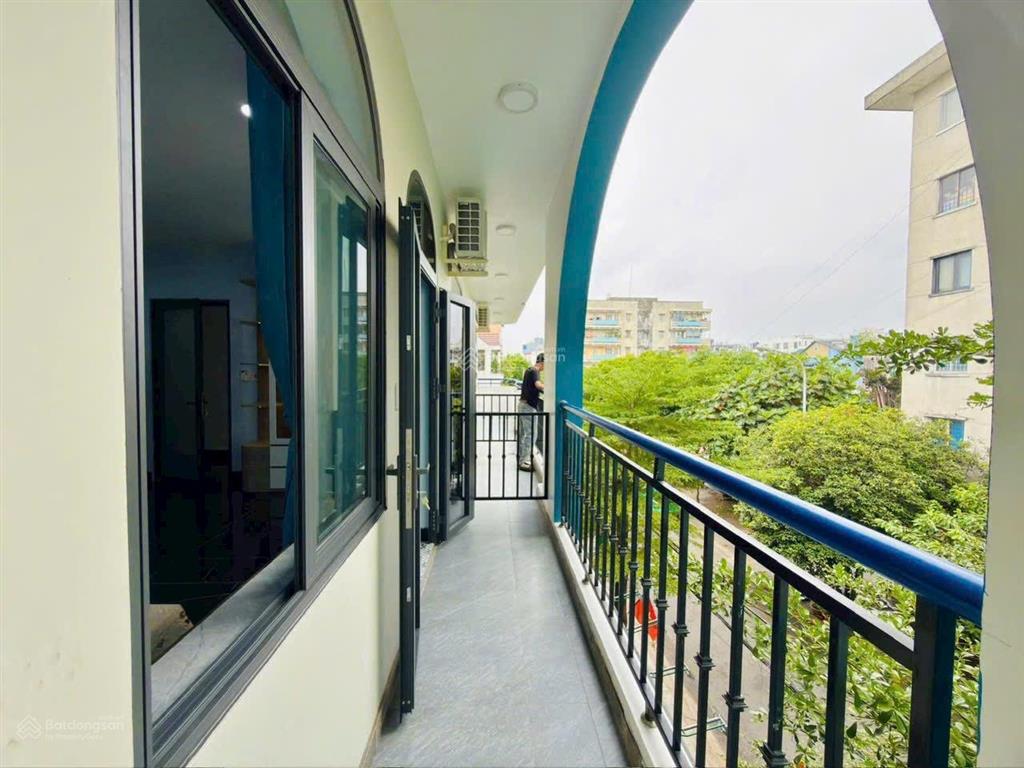 Khai trương căn hộ ban công máy giặt riêng 40m2 ngay cô bắc  phú nhuận gần khu phan xích long, q1