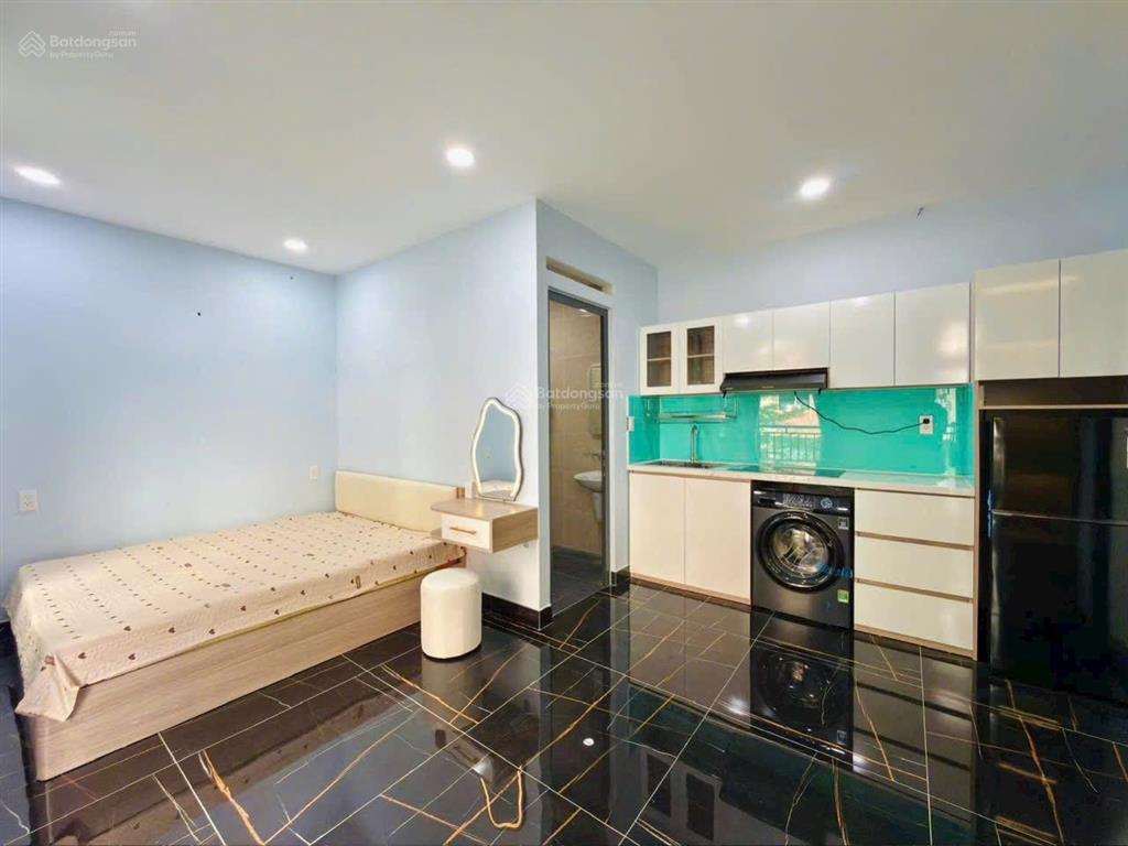 Khai trương căn hộ ban công máy giặt riêng 40m2 ngay cô bắc  phú nhuận gần khu phan xích long, q1