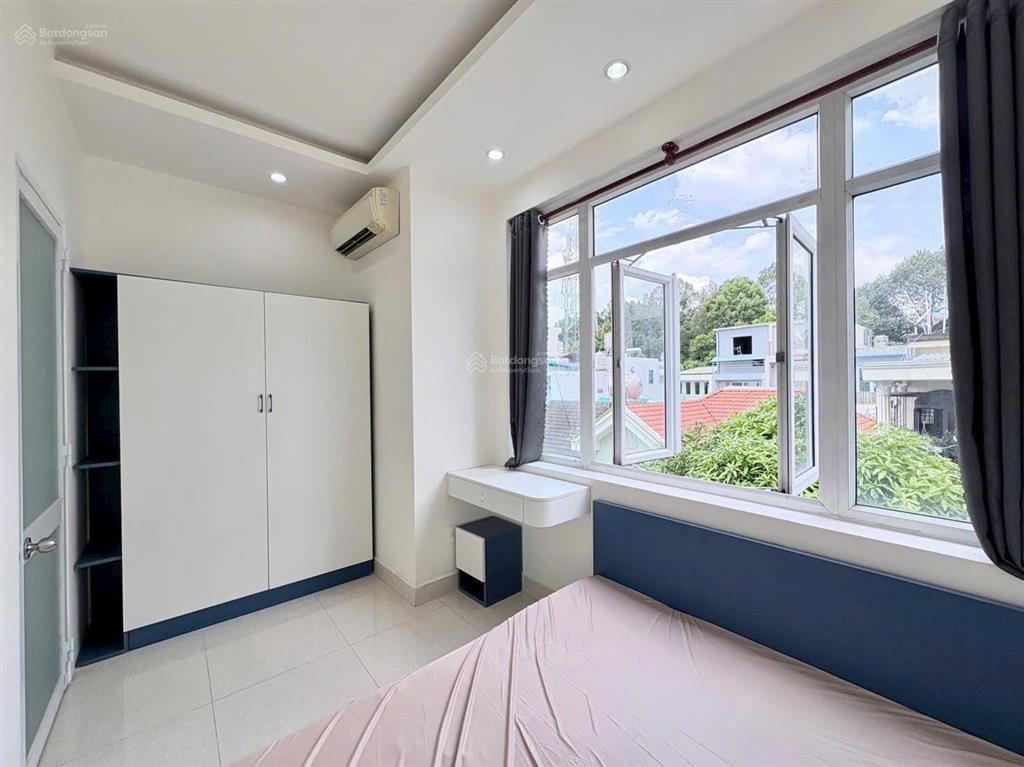 Căn hộ 1pn tách bếp 40m2 full nội thất ngay đường đào duy anh gần sân bay tân sơn nhất giáp quận 1