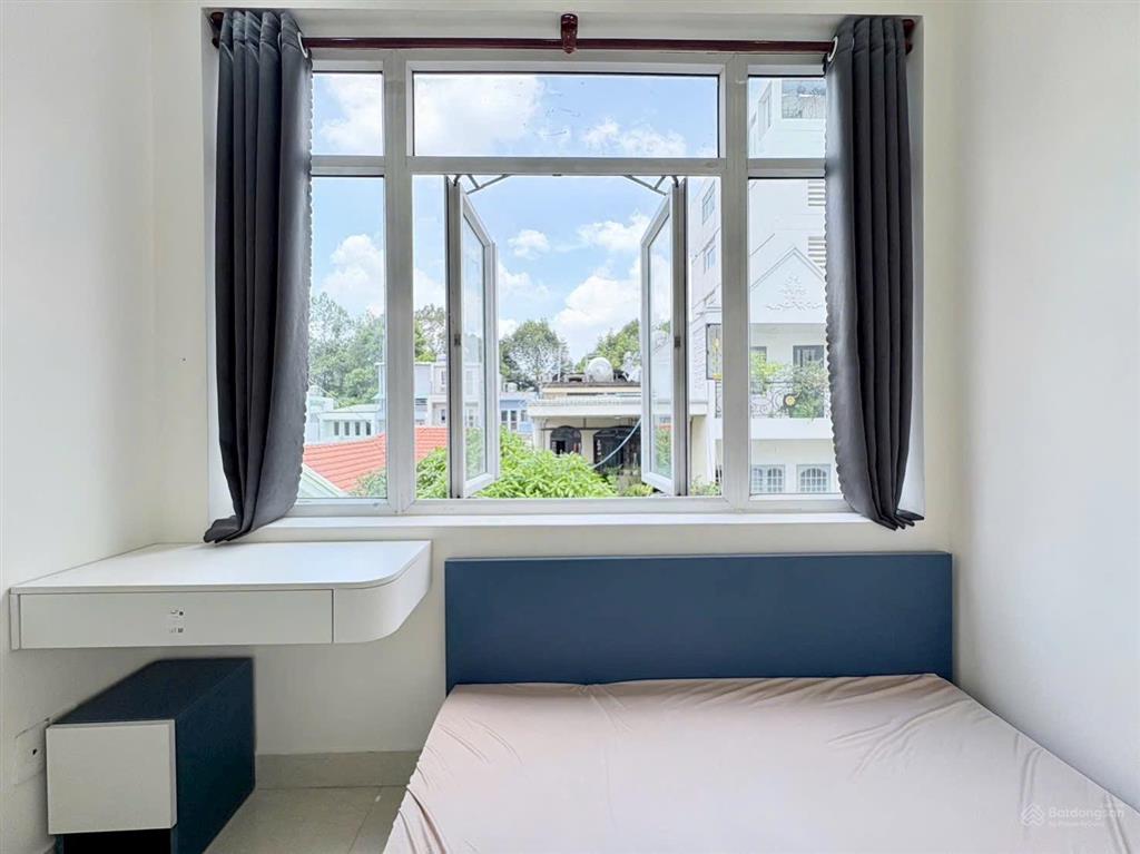Căn hộ 1pn tách bếp 40m2 full nội thất ngay đường đào duy anh gần sân bay tân sơn nhất giáp quận 1